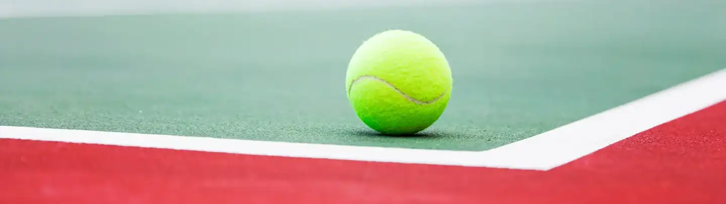 tennis-ball-on-the-court-2026-01-07-06-43-53-utc